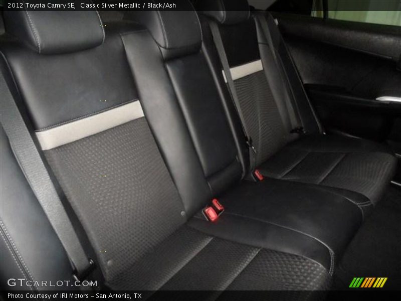 Classic Silver Metallic / Black/Ash 2012 Toyota Camry SE