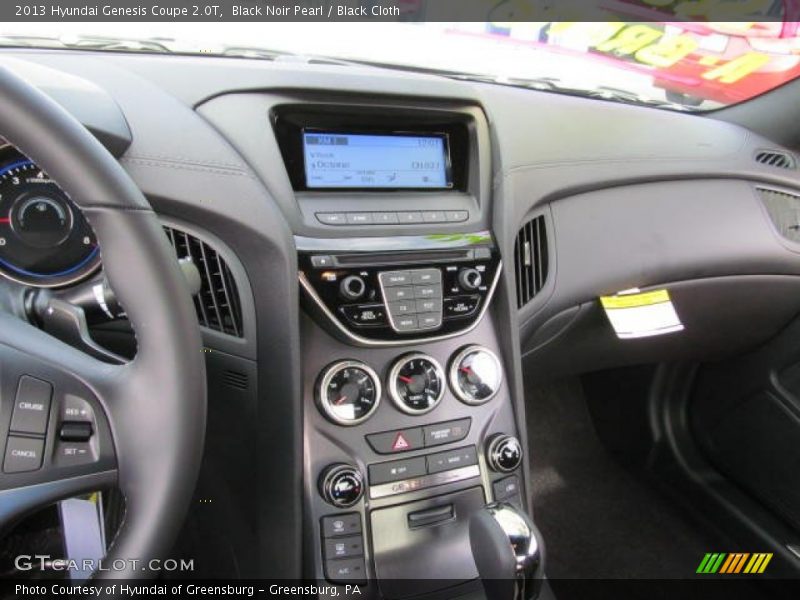 Black Noir Pearl / Black Cloth 2013 Hyundai Genesis Coupe 2.0T