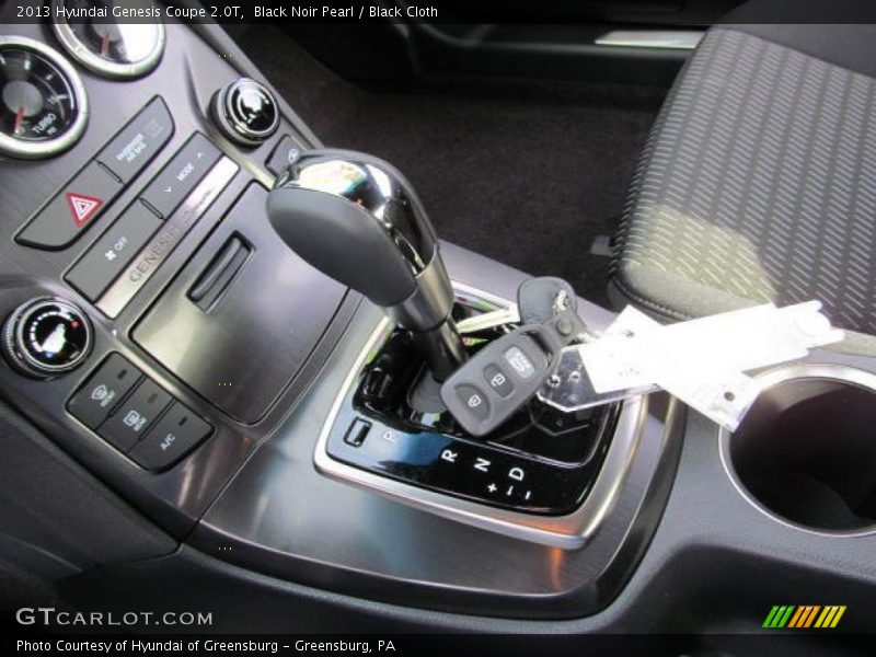 Black Noir Pearl / Black Cloth 2013 Hyundai Genesis Coupe 2.0T