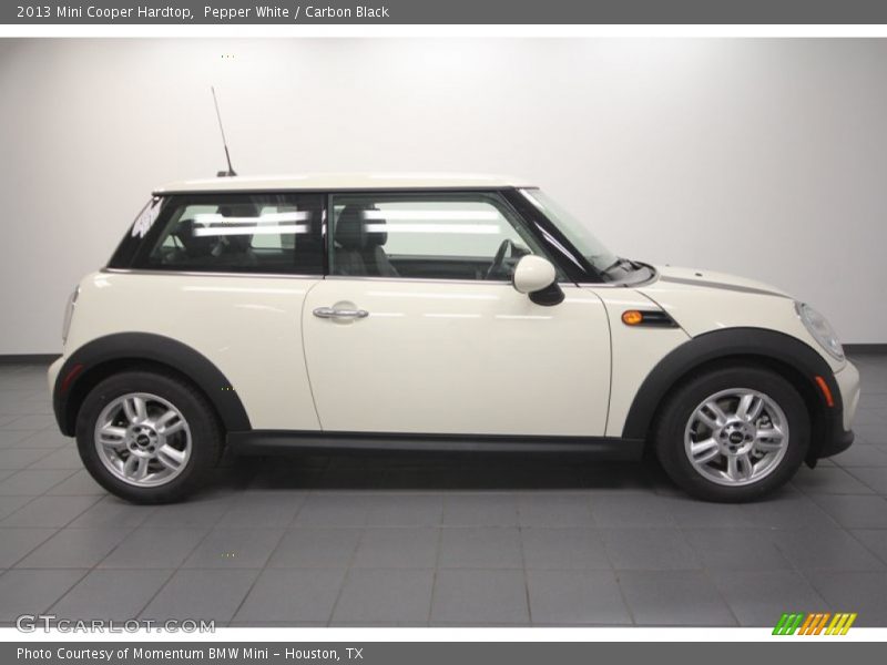 Pepper White / Carbon Black 2013 Mini Cooper Hardtop