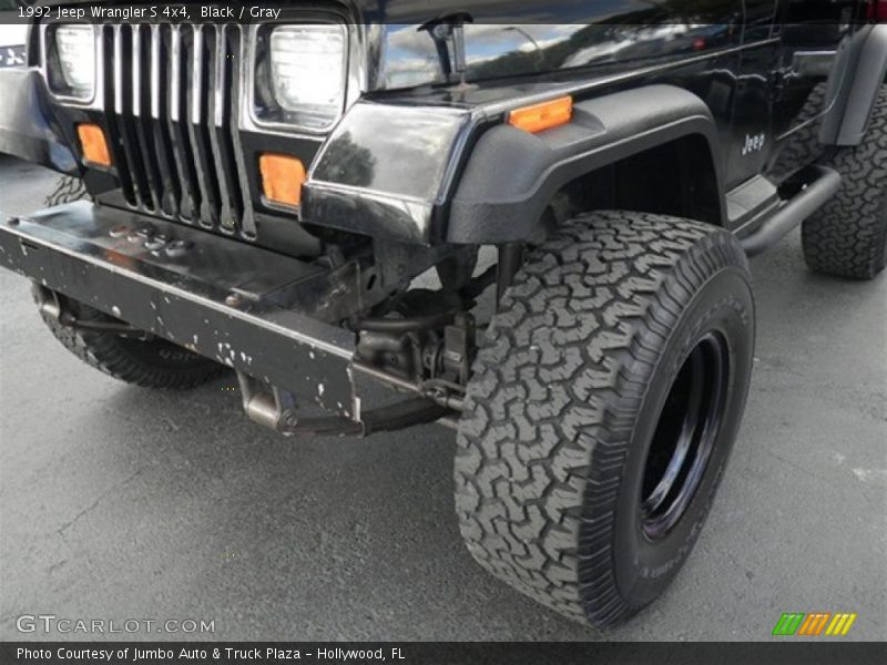 Black / Gray 1992 Jeep Wrangler S 4x4