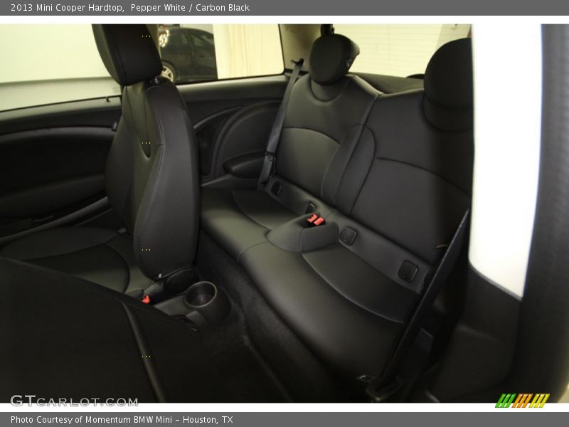 Pepper White / Carbon Black 2013 Mini Cooper Hardtop