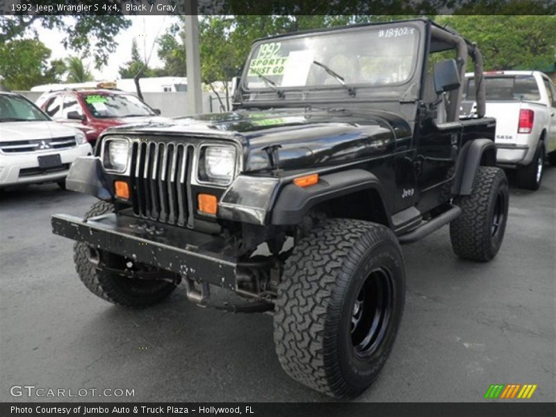 Black / Gray 1992 Jeep Wrangler S 4x4