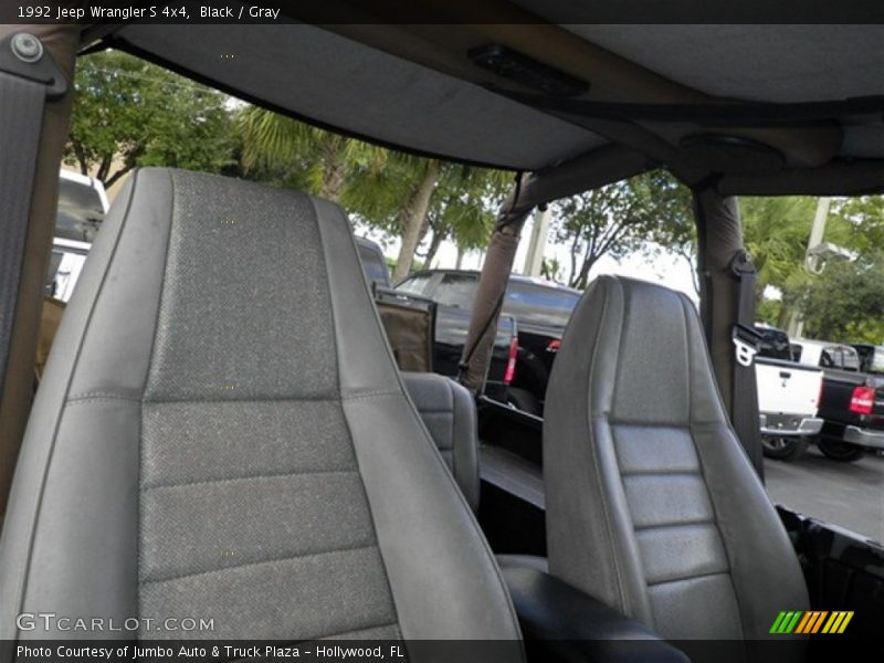 Black / Gray 1992 Jeep Wrangler S 4x4