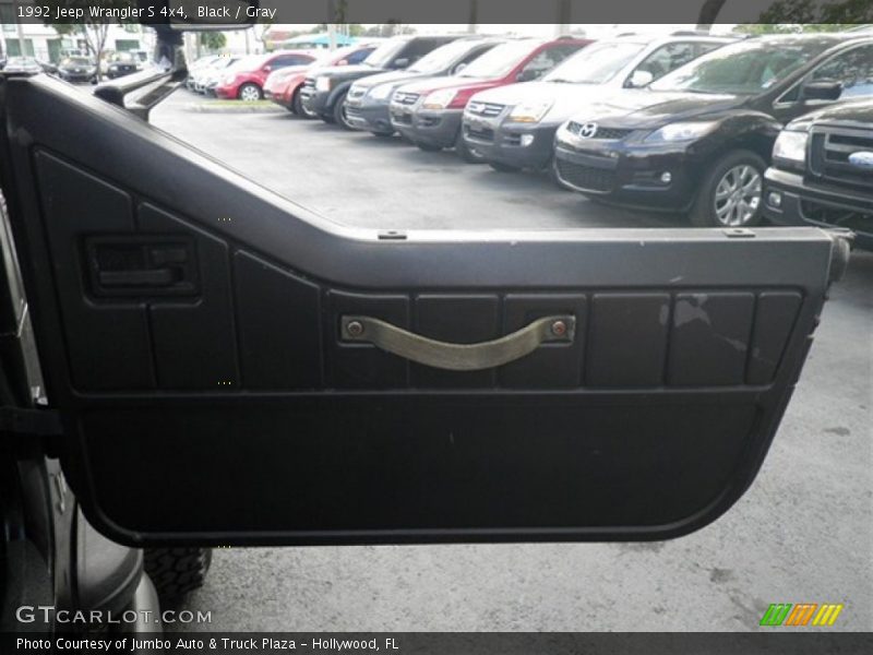 Black / Gray 1992 Jeep Wrangler S 4x4