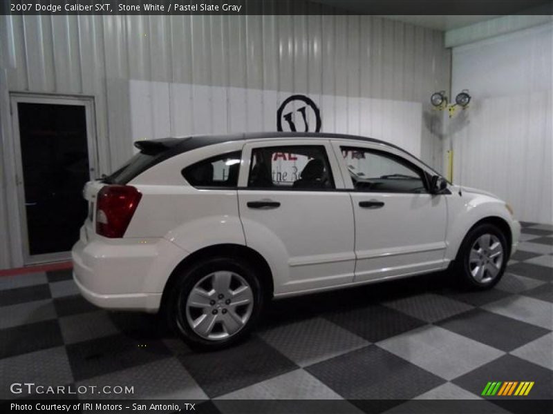 Stone White / Pastel Slate Gray 2007 Dodge Caliber SXT