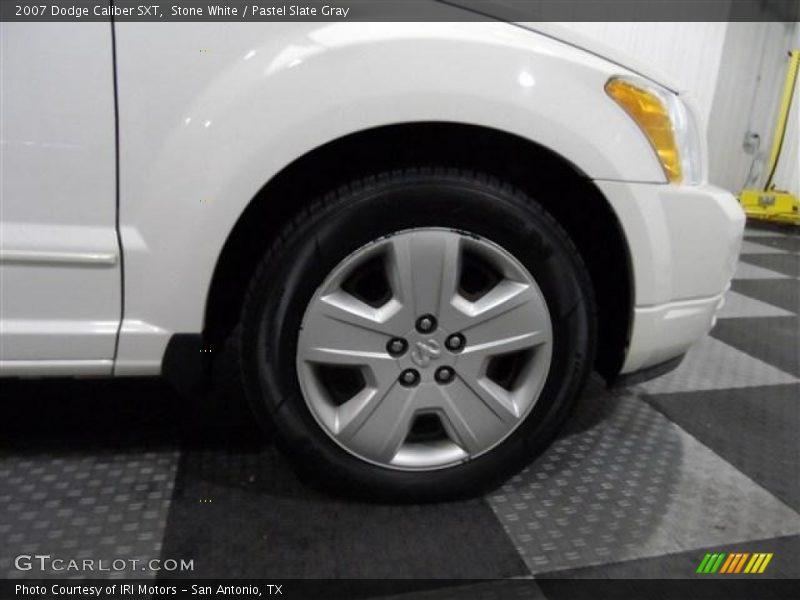 Stone White / Pastel Slate Gray 2007 Dodge Caliber SXT