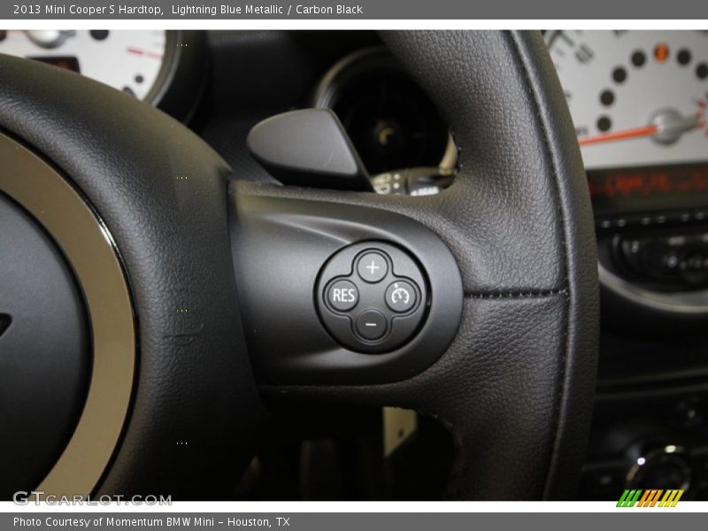 Controls of 2013 Cooper S Hardtop