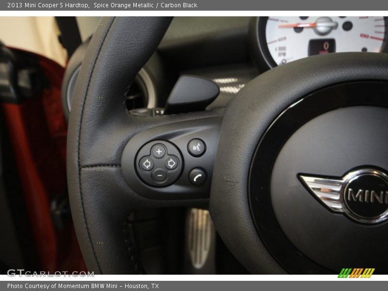 Controls of 2013 Cooper S Hardtop