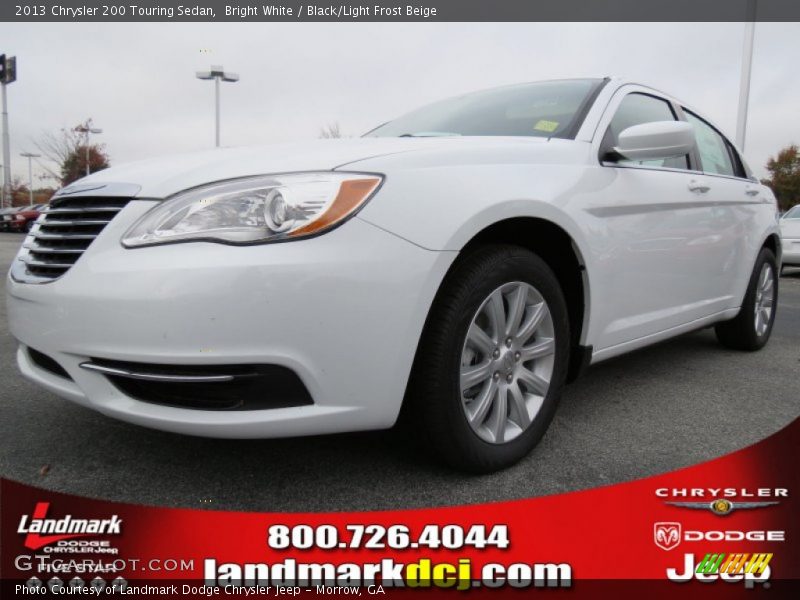 Bright White / Black/Light Frost Beige 2013 Chrysler 200 Touring Sedan