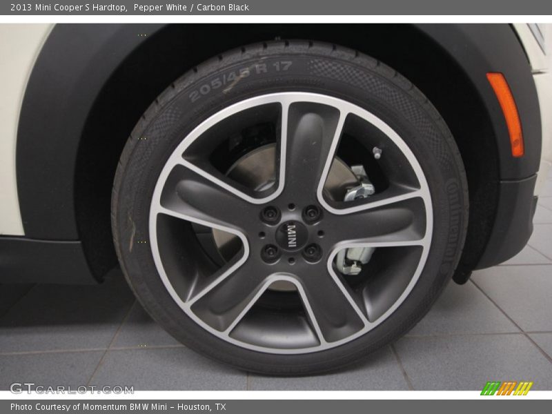 Pepper White / Carbon Black 2013 Mini Cooper S Hardtop