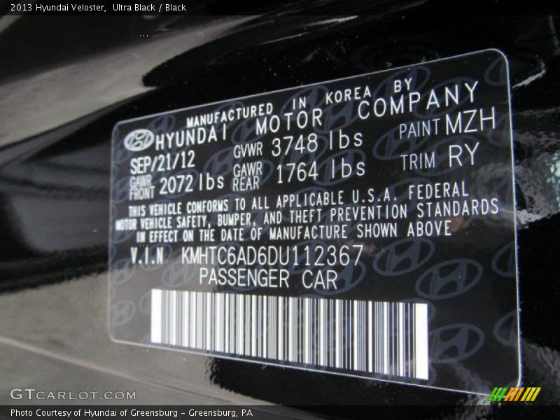 Ultra Black / Black 2013 Hyundai Veloster