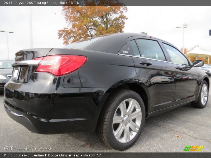Black / Black 2013 Chrysler 200 Touring Sedan