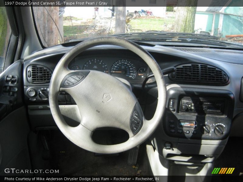 Taupe Frost Pearl / Gray 1997 Dodge Grand Caravan SE