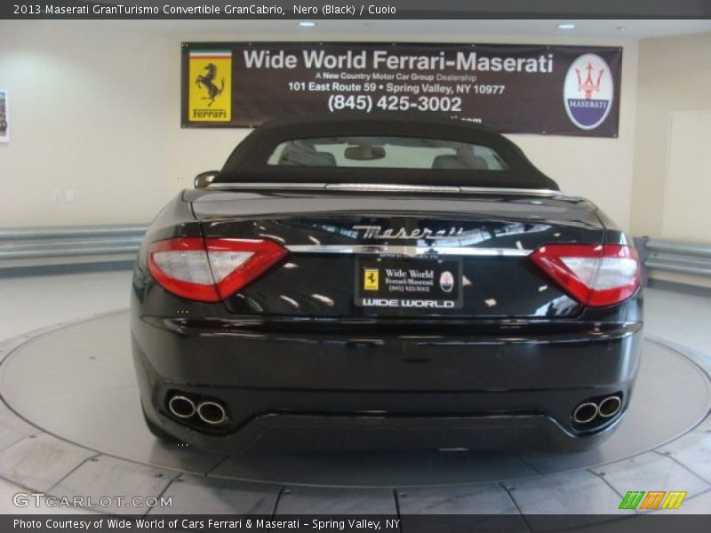 Nero (Black) / Cuoio 2013 Maserati GranTurismo Convertible GranCabrio