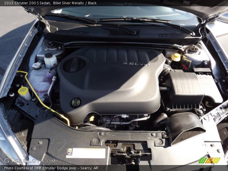 Billet Silver Metallic / Black 2013 Chrysler 200 S Sedan