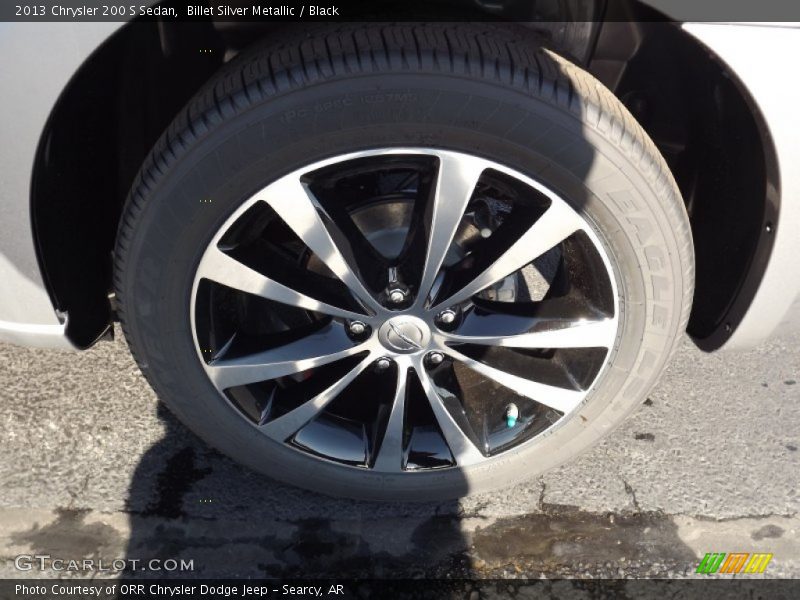 Billet Silver Metallic / Black 2013 Chrysler 200 S Sedan