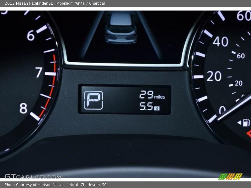 Moonlight White / Charcoal 2013 Nissan Pathfinder SL