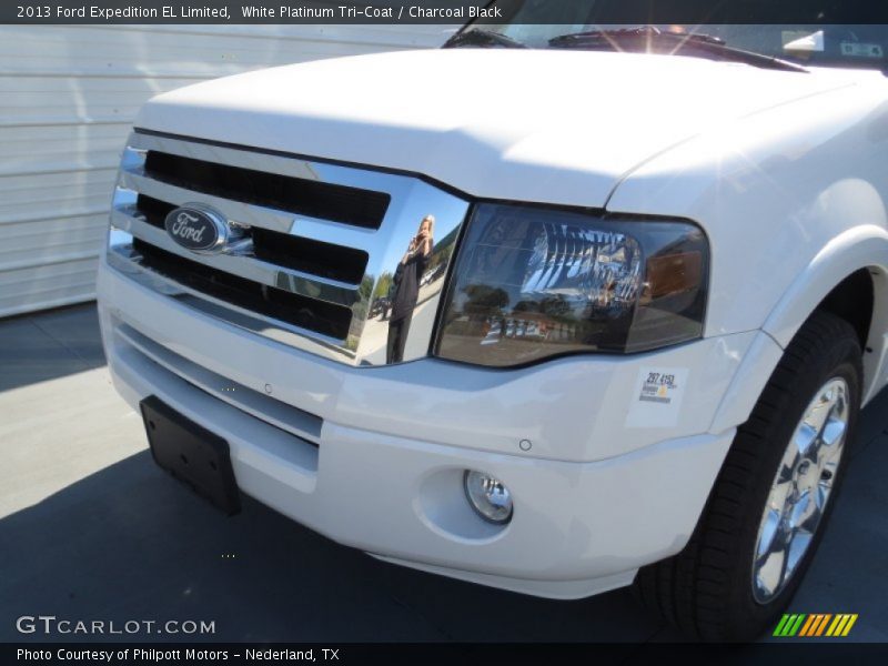 White Platinum Tri-Coat / Charcoal Black 2013 Ford Expedition EL Limited