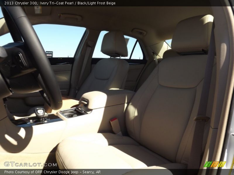 Ivory Tri-Coat Pearl / Black/Light Frost Beige 2013 Chrysler 300
