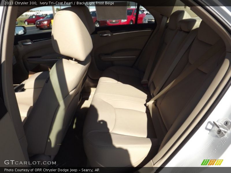 Ivory Tri-Coat Pearl / Black/Light Frost Beige 2013 Chrysler 300