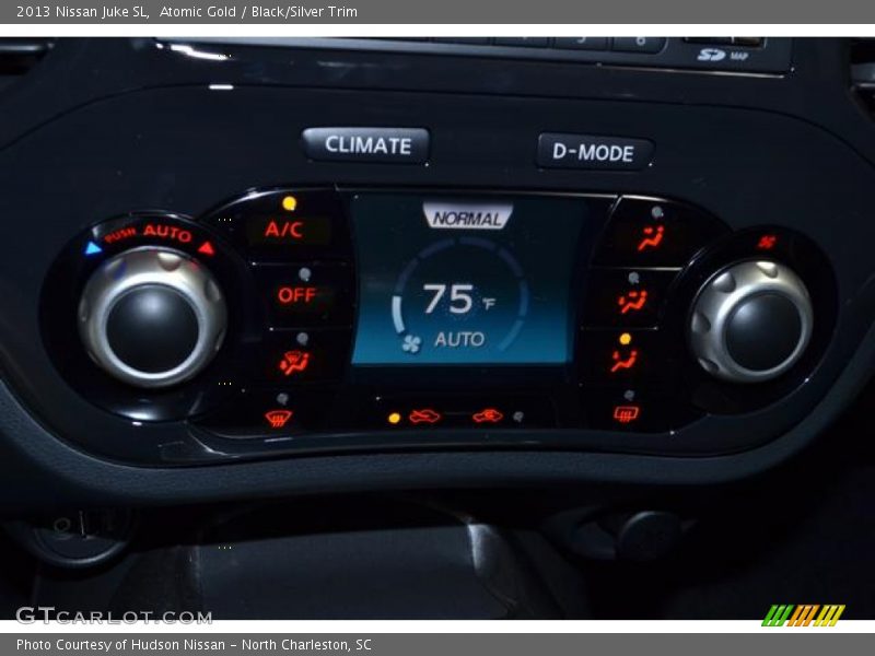 Atomic Gold / Black/Silver Trim 2013 Nissan Juke SL