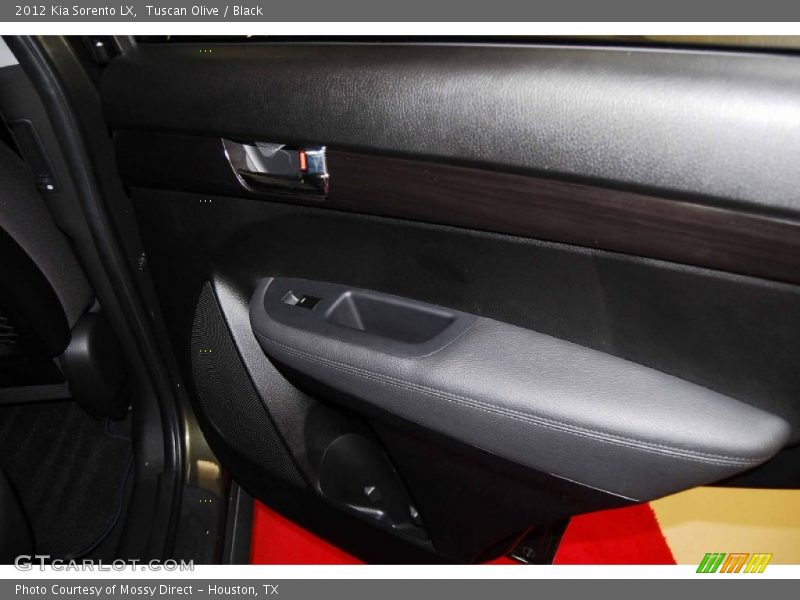 Tuscan Olive / Black 2012 Kia Sorento LX