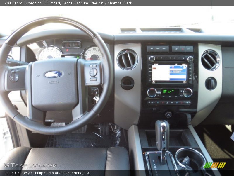 Dashboard of 2013 Expedition EL Limited