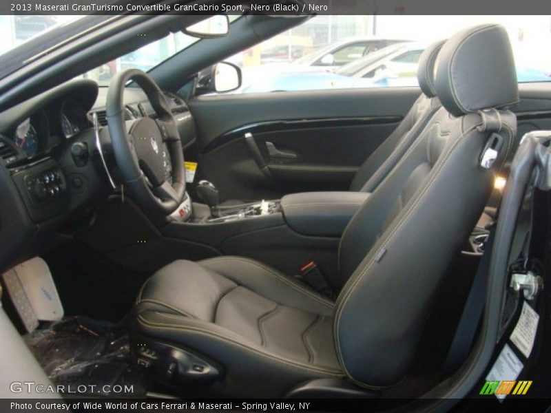  2013 GranTurismo Convertible GranCabrio Sport Nero Interior