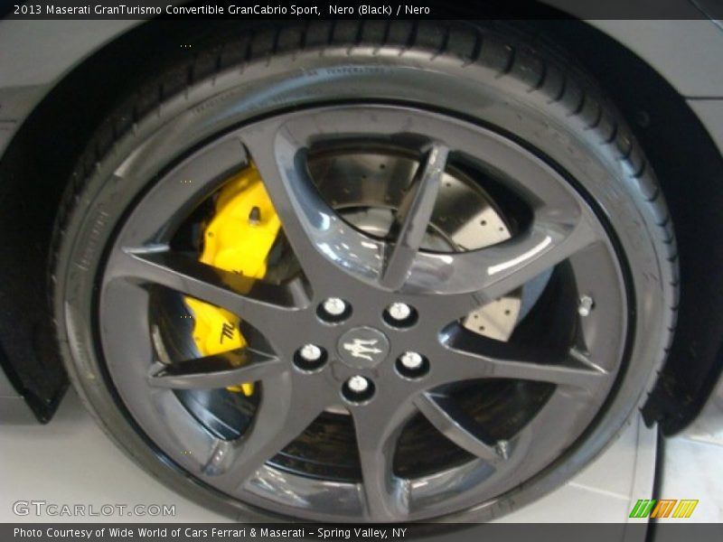 Nero (Black) / Nero 2013 Maserati GranTurismo Convertible GranCabrio Sport