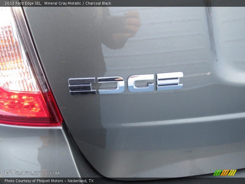 Mineral Gray Metallic / Charcoal Black 2013 Ford Edge SEL