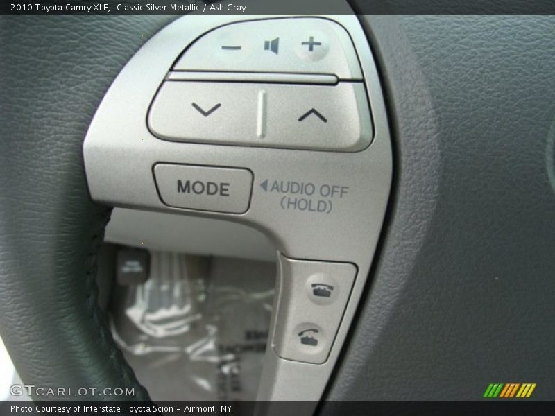 Classic Silver Metallic / Ash Gray 2010 Toyota Camry XLE