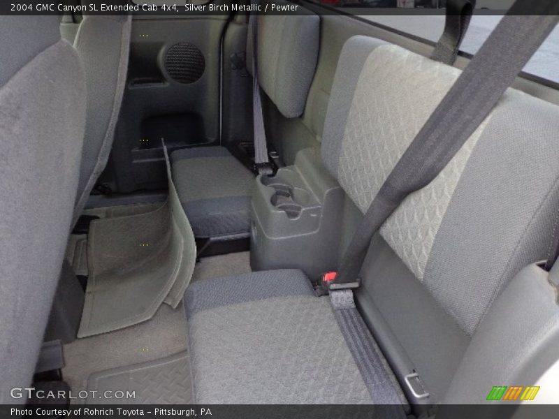 Rear Seat of 2004 Canyon SL Extended Cab 4x4