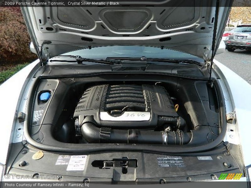 Crystal Silver Metallic / Black 2009 Porsche Cayenne Tiptronic