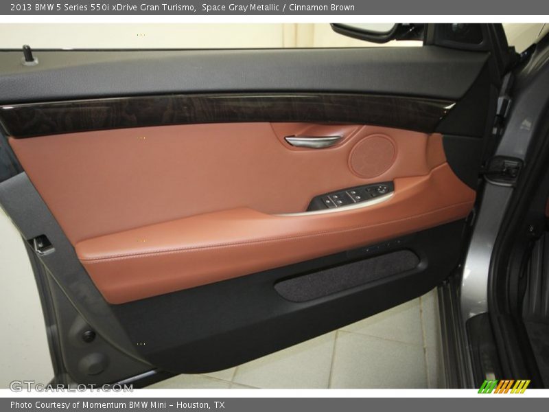 Space Gray Metallic / Cinnamon Brown 2013 BMW 5 Series 550i xDrive Gran Turismo