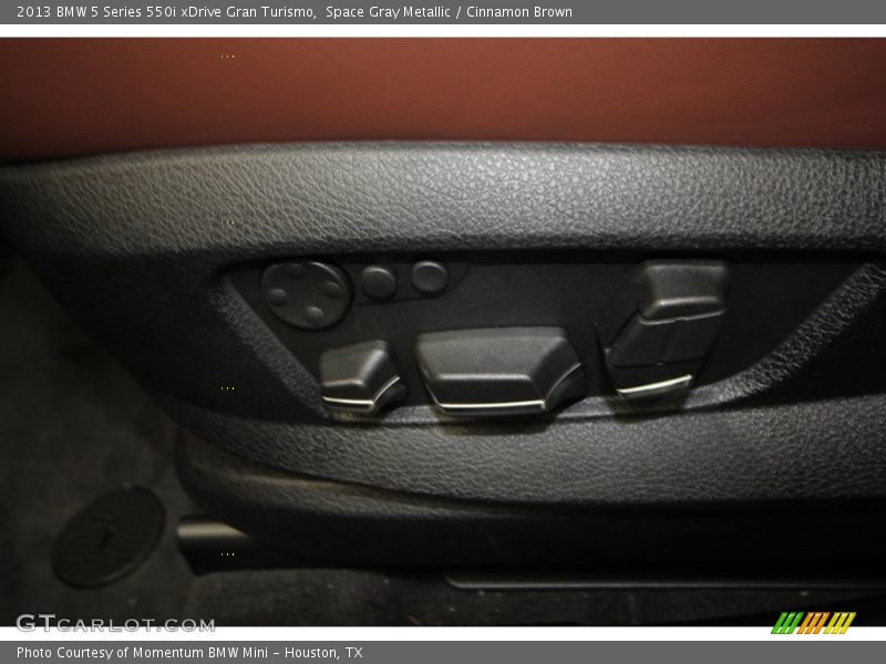 Space Gray Metallic / Cinnamon Brown 2013 BMW 5 Series 550i xDrive Gran Turismo