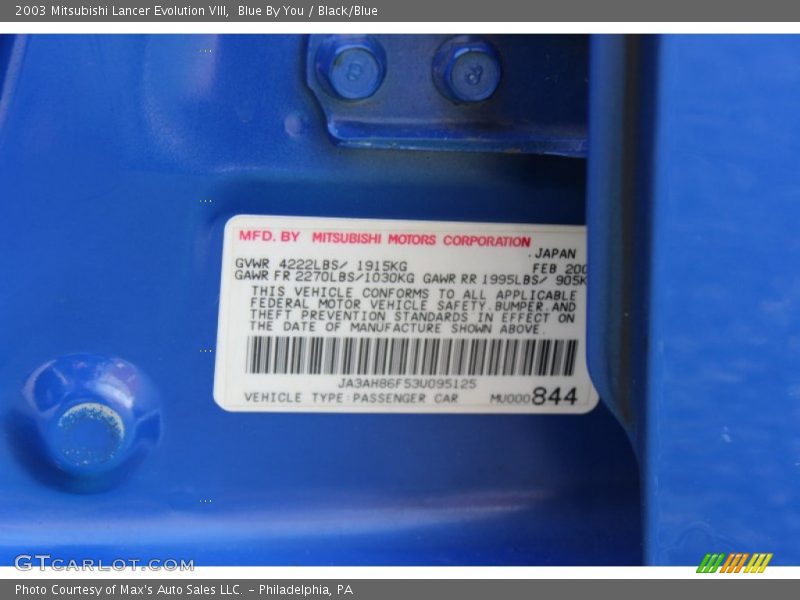 Blue By You / Black/Blue 2003 Mitsubishi Lancer Evolution VIII