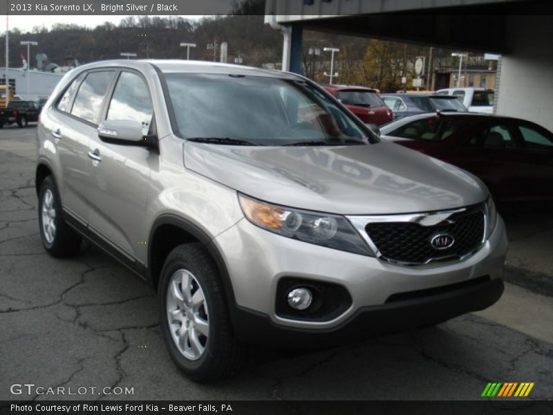 Bright Silver / Black 2013 Kia Sorento LX