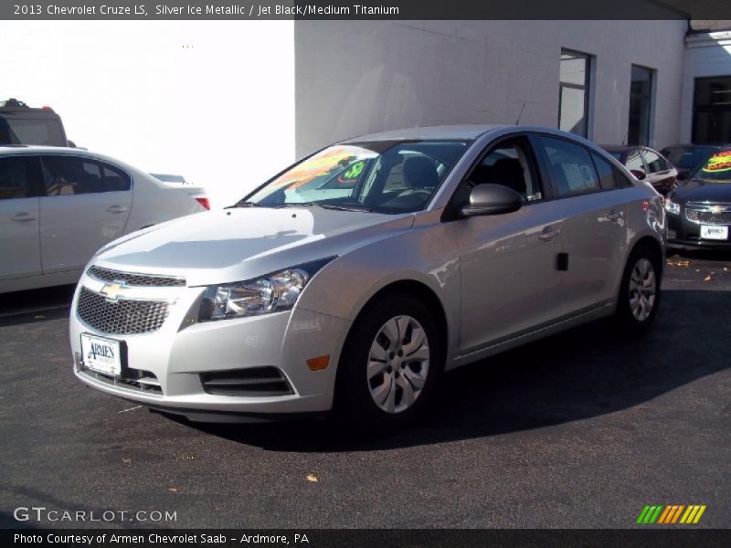 Silver Ice Metallic / Jet Black/Medium Titanium 2013 Chevrolet Cruze LS