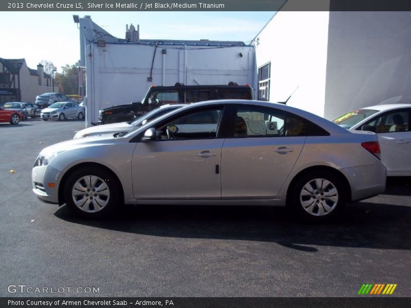 Silver Ice Metallic / Jet Black/Medium Titanium 2013 Chevrolet Cruze LS