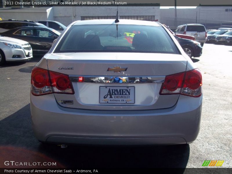 Silver Ice Metallic / Jet Black/Medium Titanium 2013 Chevrolet Cruze LS