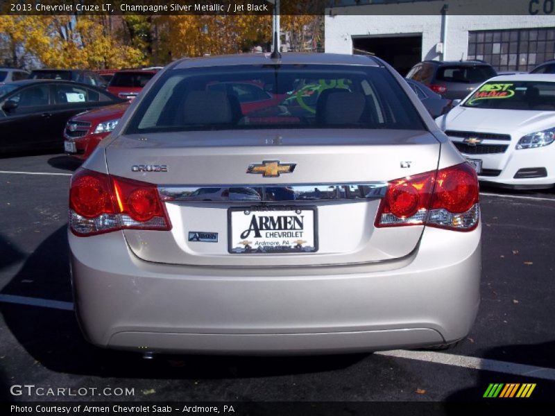 Champagne Silver Metallic / Jet Black 2013 Chevrolet Cruze LT