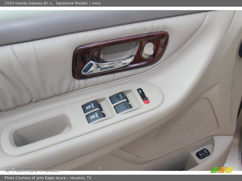 Sandstone Metallic / Ivory 2004 Honda Odyssey EX-L