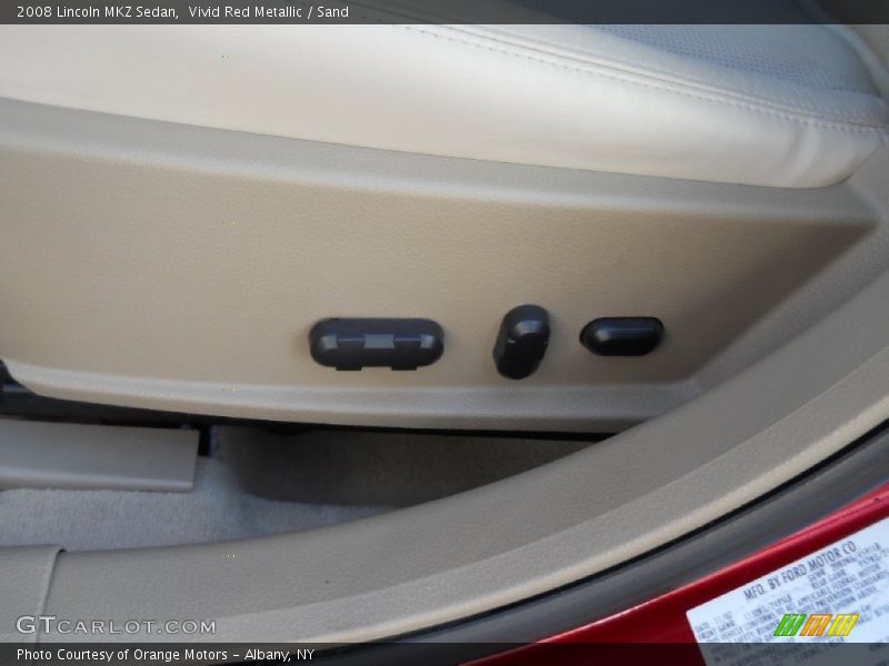 Vivid Red Metallic / Sand 2008 Lincoln MKZ Sedan