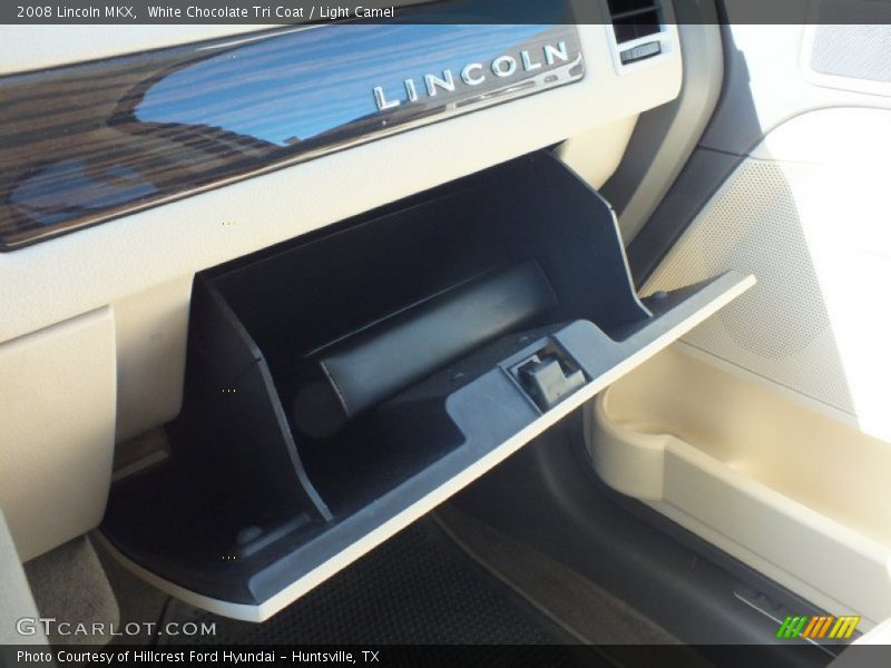 White Chocolate Tri Coat / Light Camel 2008 Lincoln MKX
