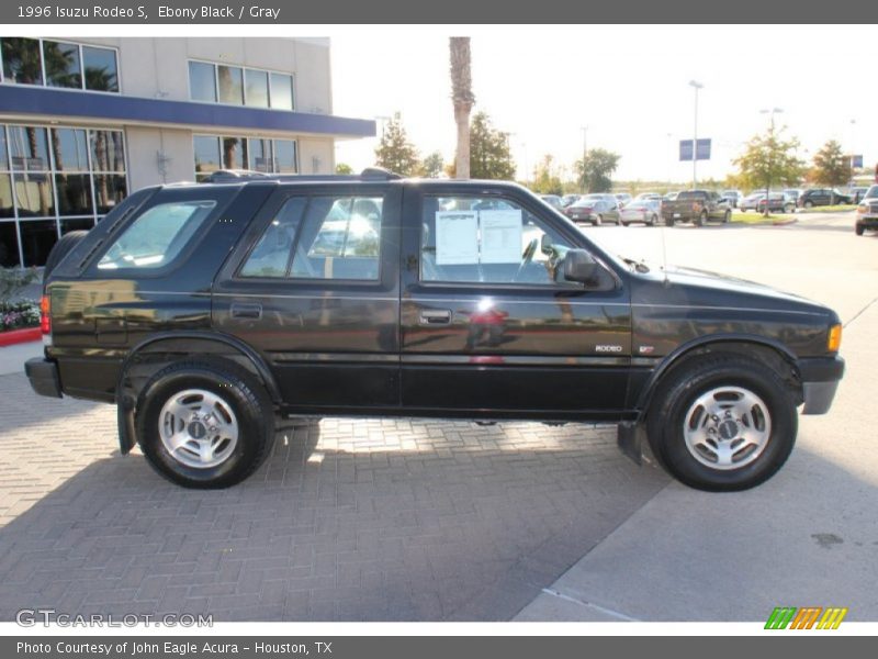 Ebony Black / Gray 1996 Isuzu Rodeo S