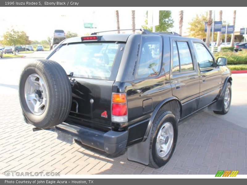 Ebony Black / Gray 1996 Isuzu Rodeo S