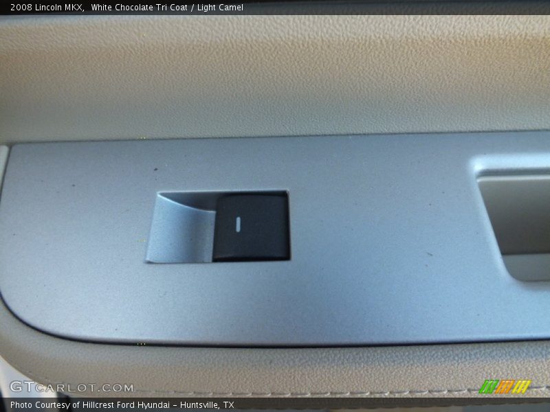 White Chocolate Tri Coat / Light Camel 2008 Lincoln MKX