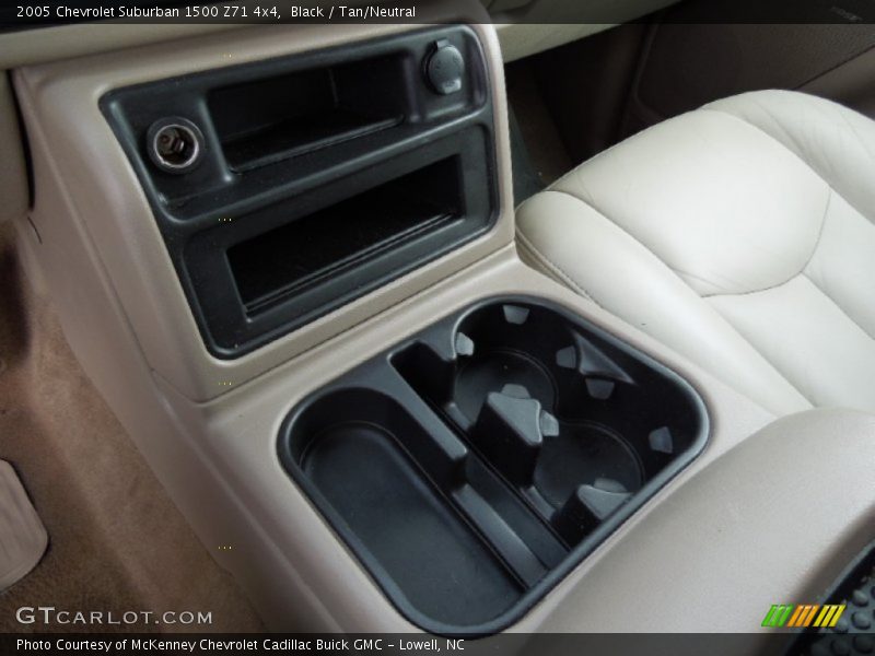 Black / Tan/Neutral 2005 Chevrolet Suburban 1500 Z71 4x4