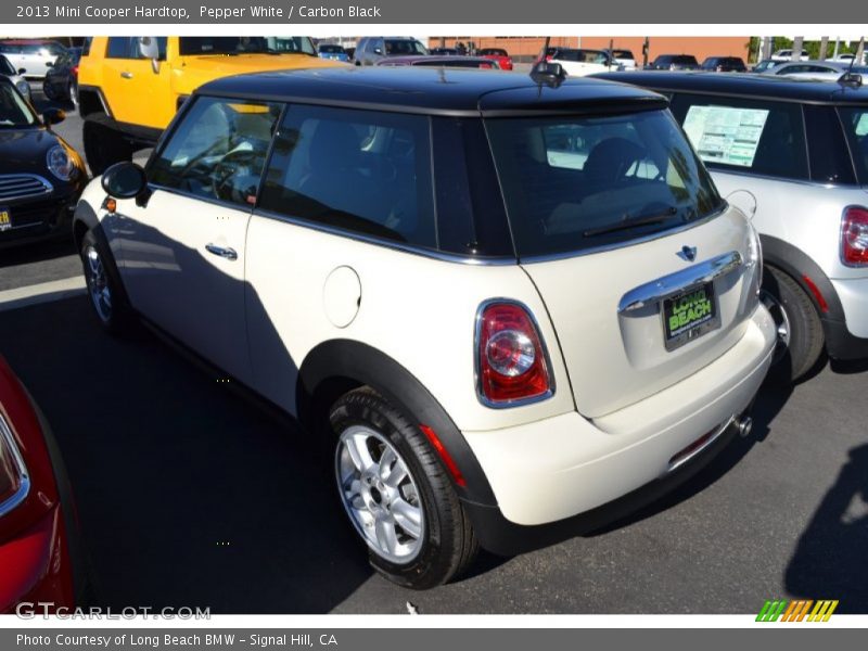 Pepper White / Carbon Black 2013 Mini Cooper Hardtop